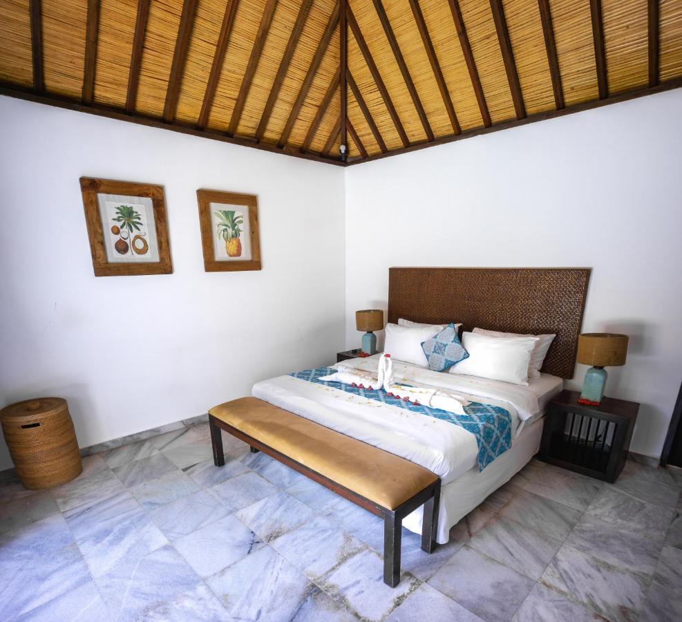 विला Gili